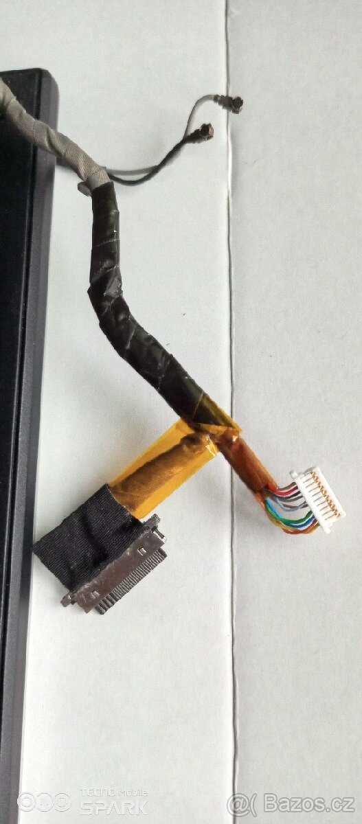 Displeje 15.4" 1280x800px - 3