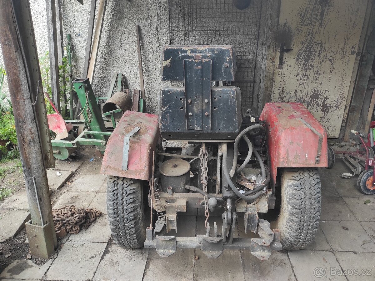 Malotraktor domácí výroby - 3