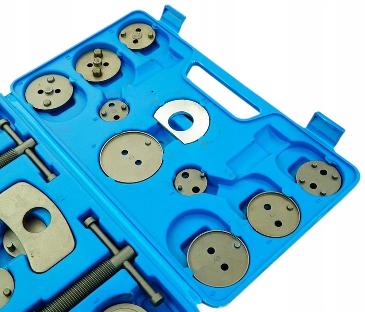 SADA PRO STLAČENÍ BRZDOVÝCH PÍSTŮ - 22 DÍLŮ - 3