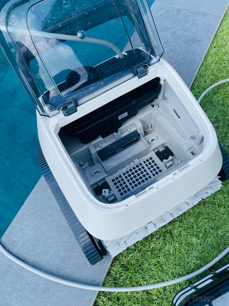 Prodám bazénový automatický vysavač - 3