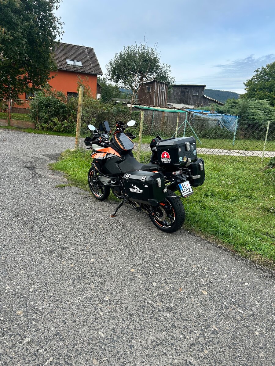 Prodám KTM 1050 - 3