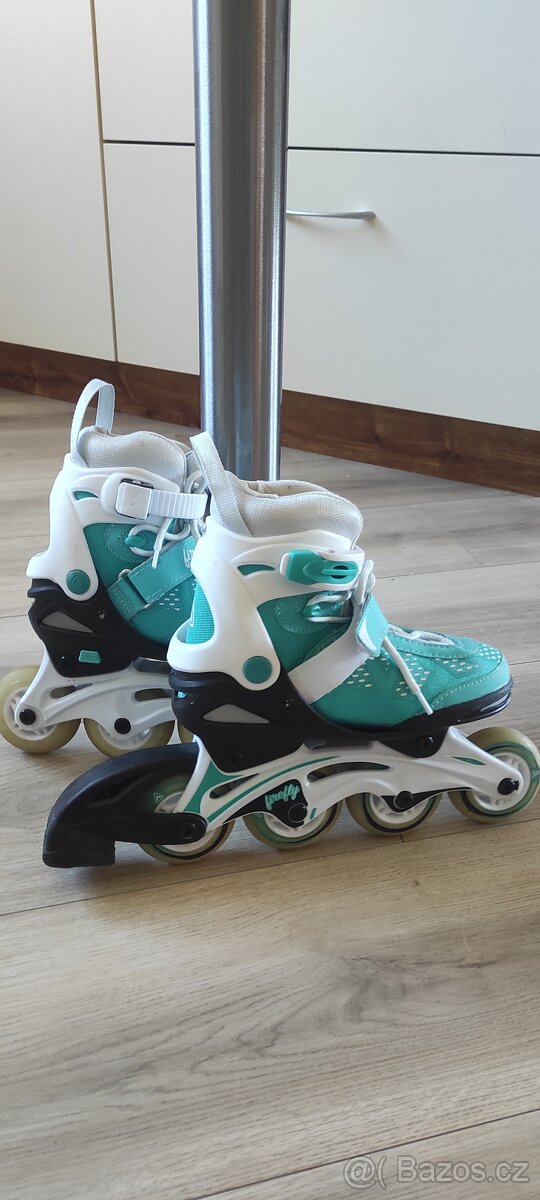 Dívčí kolečkové brusle Firefly - 3