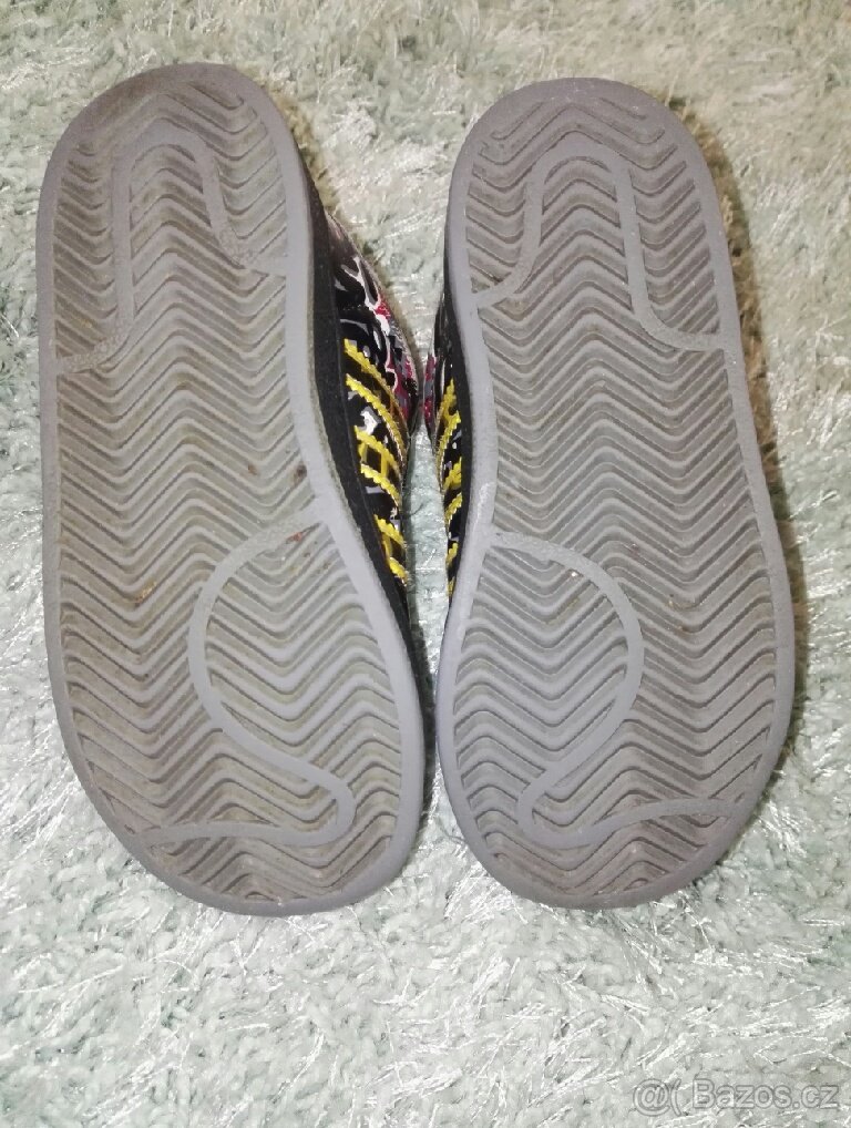 prodám boty vel 26 - 3