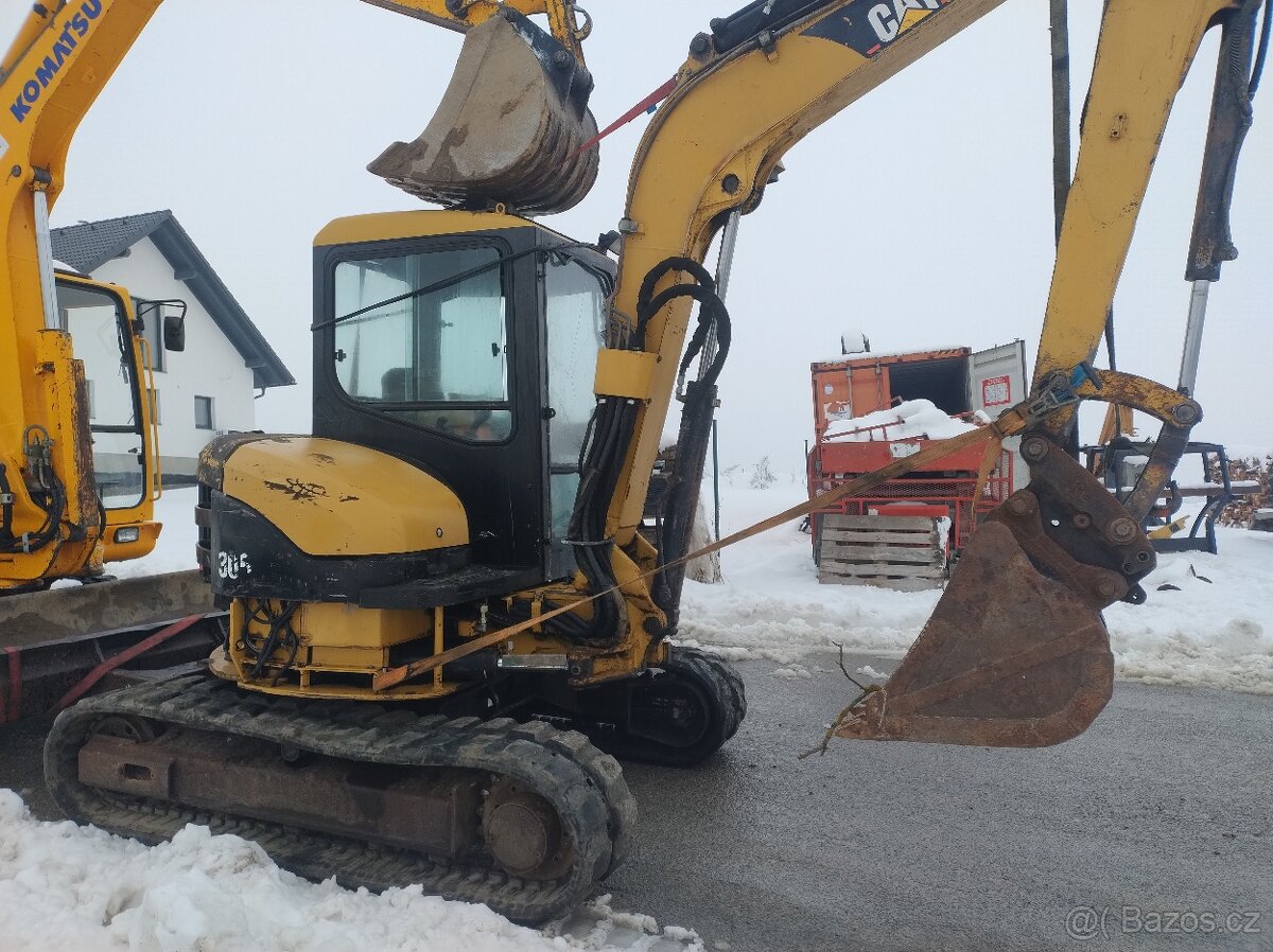 Caterpillar 305 - 3