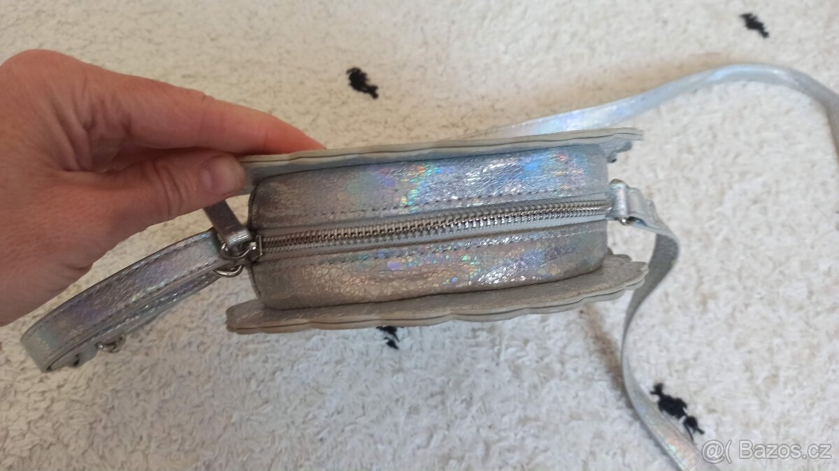 Dívčí kabelka - 3