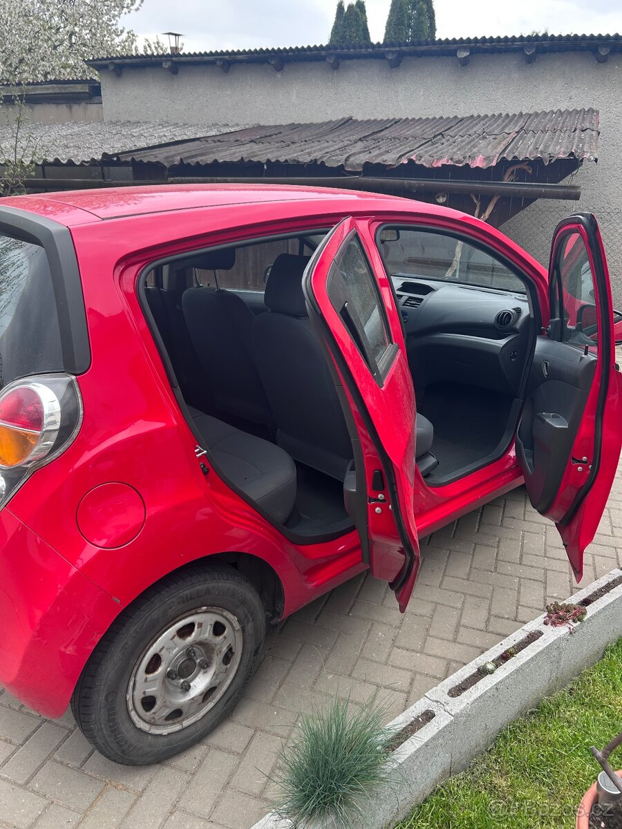 Prodám Chevrolet Spark 1.0 - 3