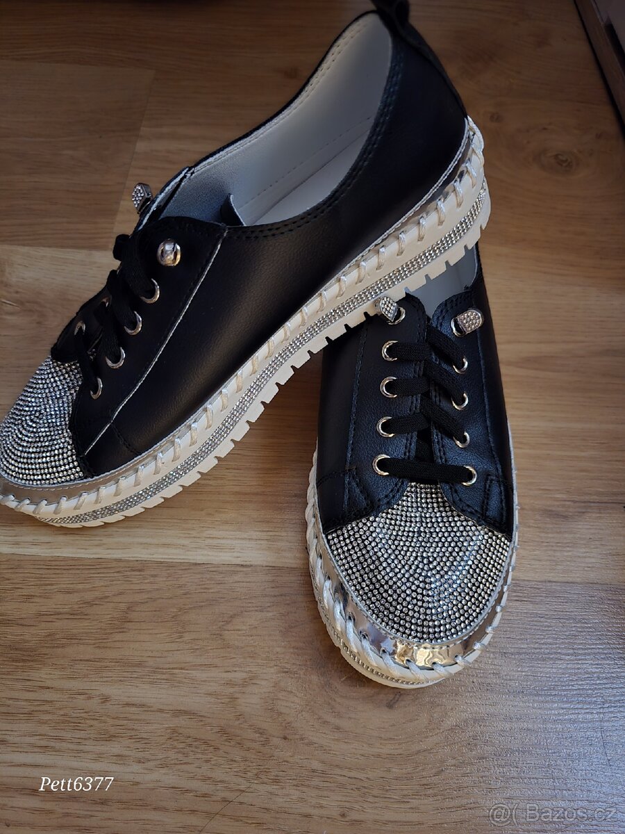 Černostříbrné botky vel. 38 - 3