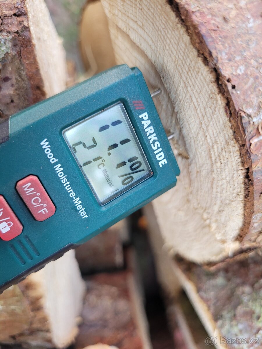 Palivové dřevo měkké-smrk, balené do balíků - 3