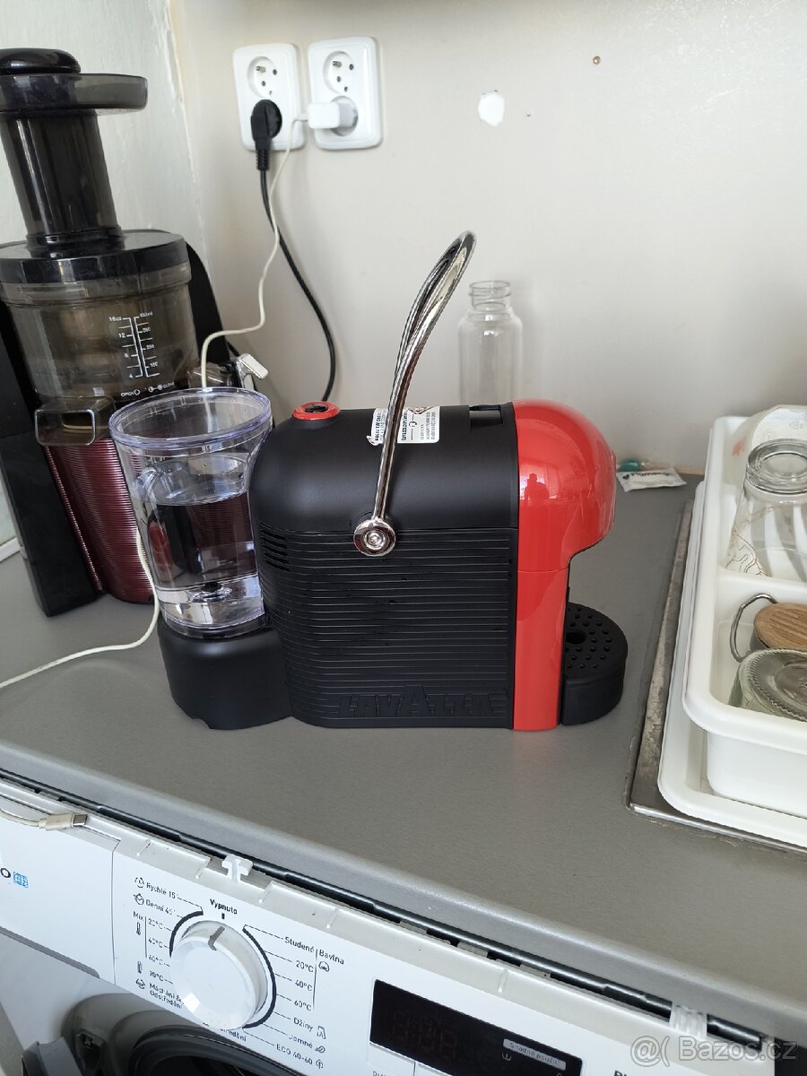 Mini kávovar na kapsle - 3