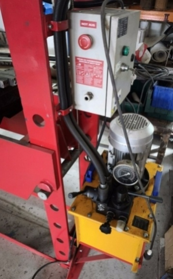 Lis 100 t WZWP-100EVx4, rok výroby 2020 - 3