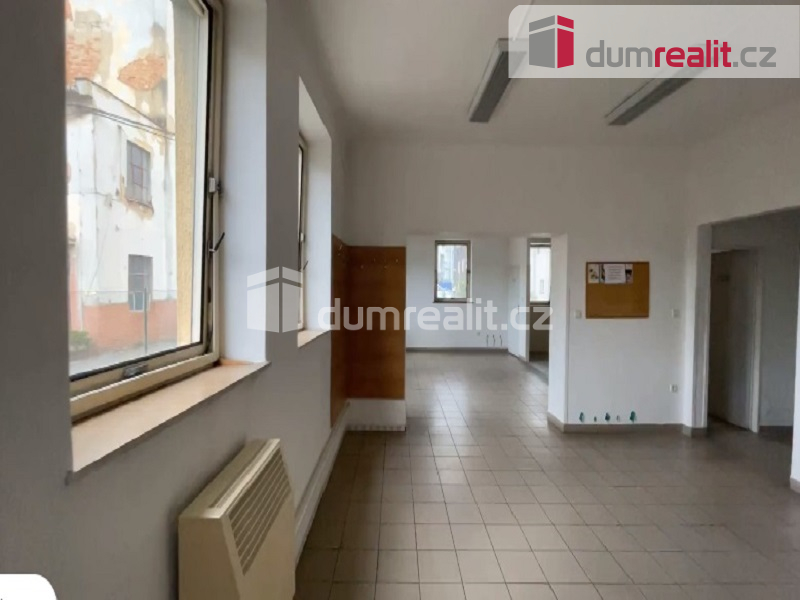 Pronájem, komerční prostor, 66m2, Opava, Otická - 3