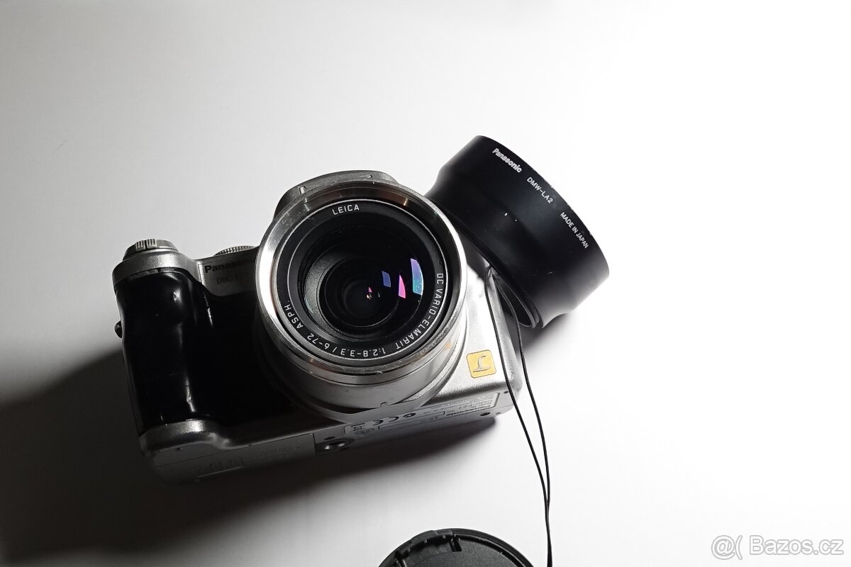 PANASONIC LUMIX DMC-FZ7 - 3