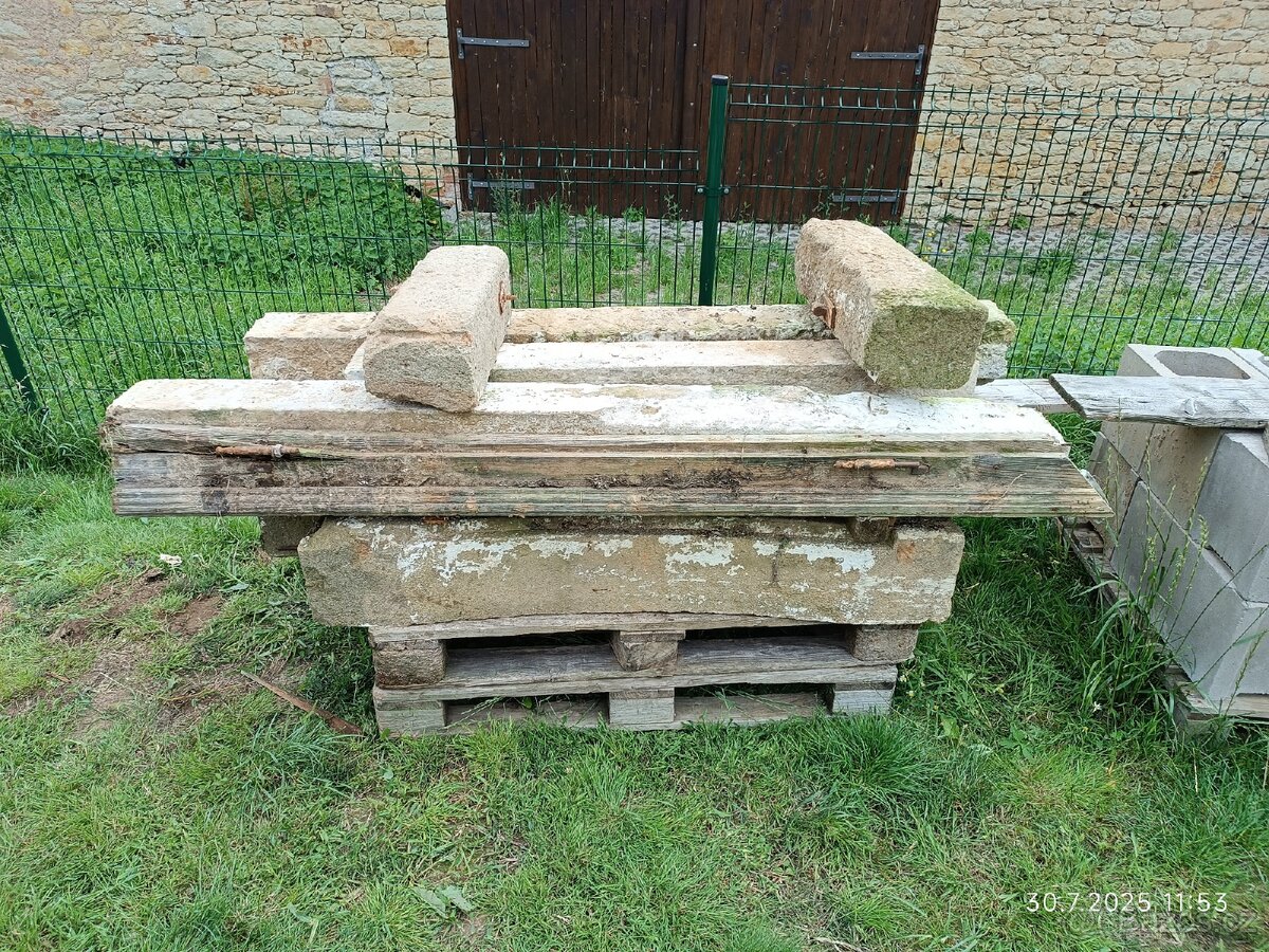 Pískovcové futra - 3