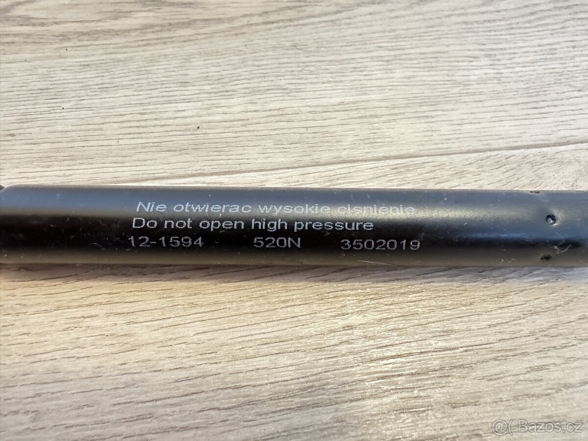 Pístová vzpěra kufru Superb 1 - 3