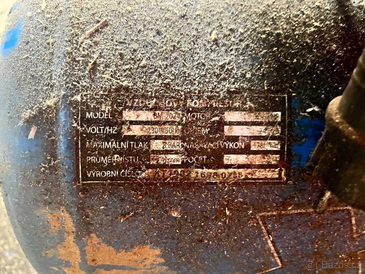 Olejová jímka s odsáváním – univerzální, s výpustným ventile - 3