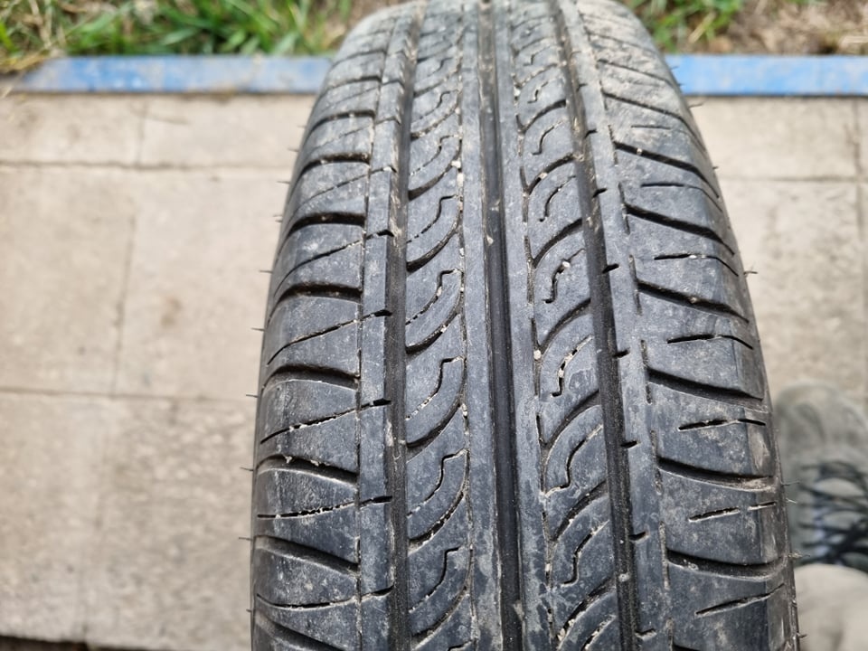 Kola Peugeot 106 - 3