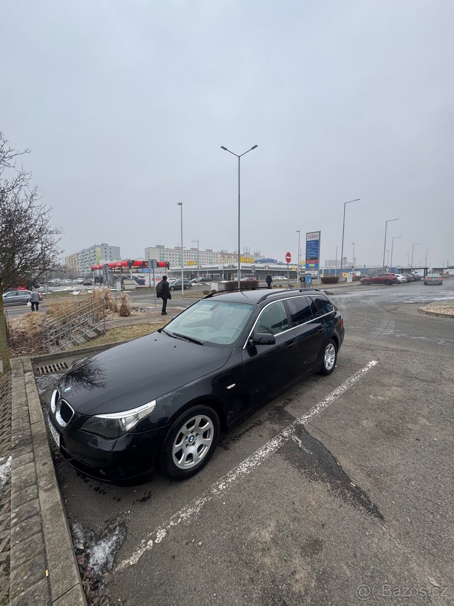 BMW 520d Touring (E61) - 3
