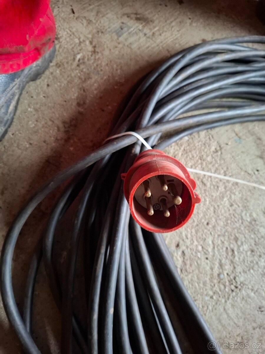 Prodlužovací kabel 380V - 3