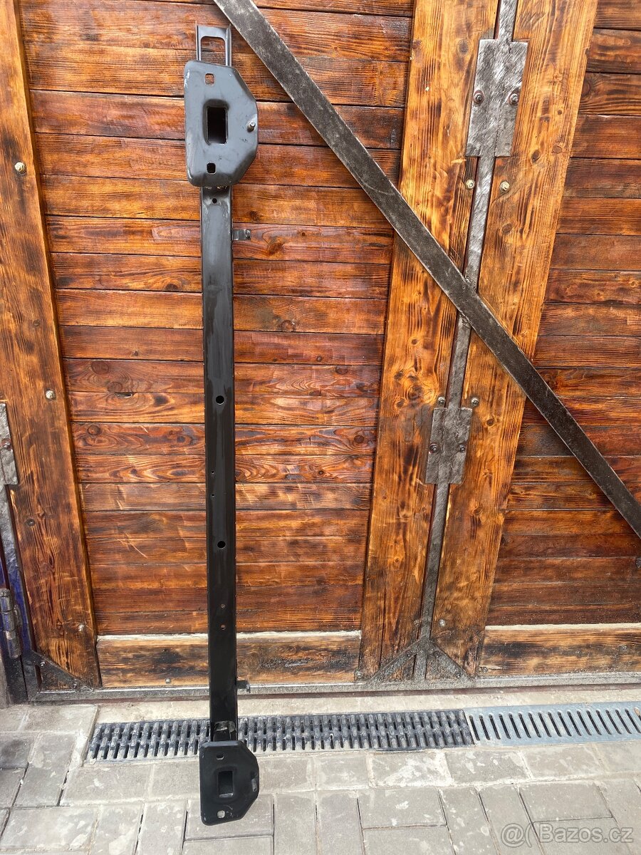 Výztuha zadního nárazníku - 3