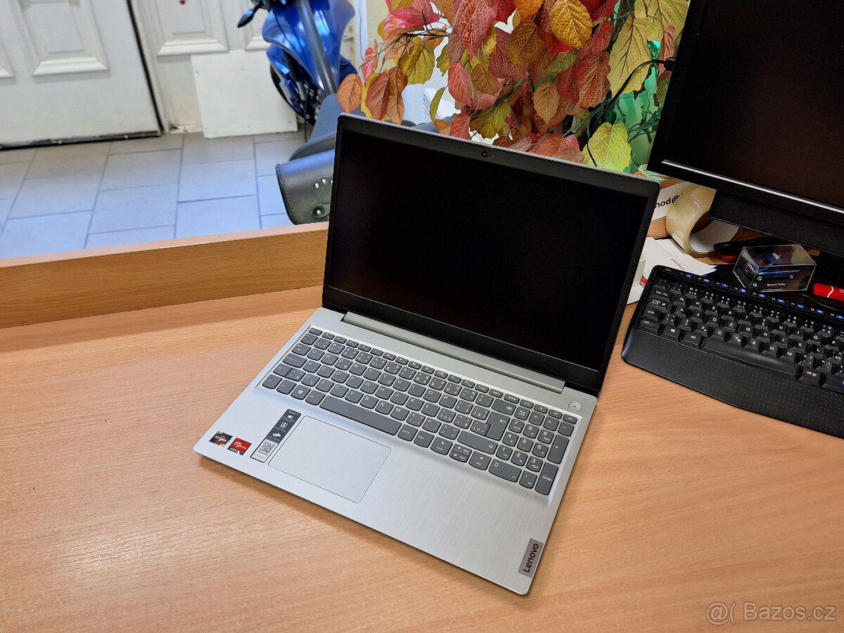 Lenovo IdeaPad 3 15ADA05 - 3