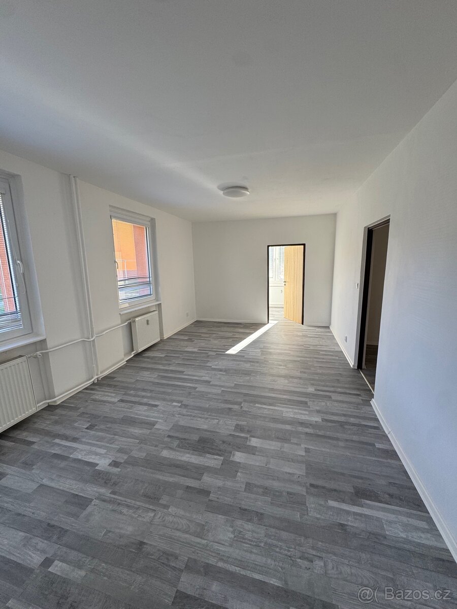 Prodej bytu 4+1, 80 m² - 3