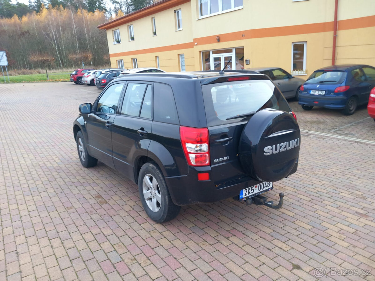 Suzuki Grand Vitara 4x4 2.0 103Kw - 3