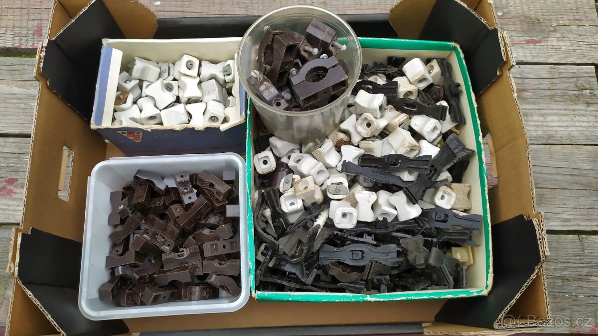 Elektroinstalační materiál - 3