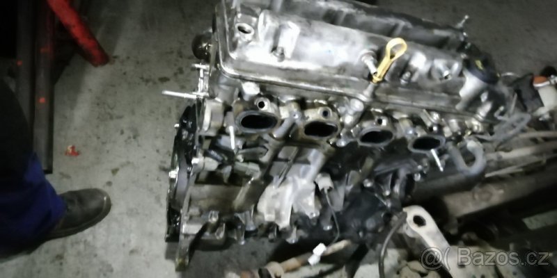 Suzuki Grand Vitara 2.0i motor - 3