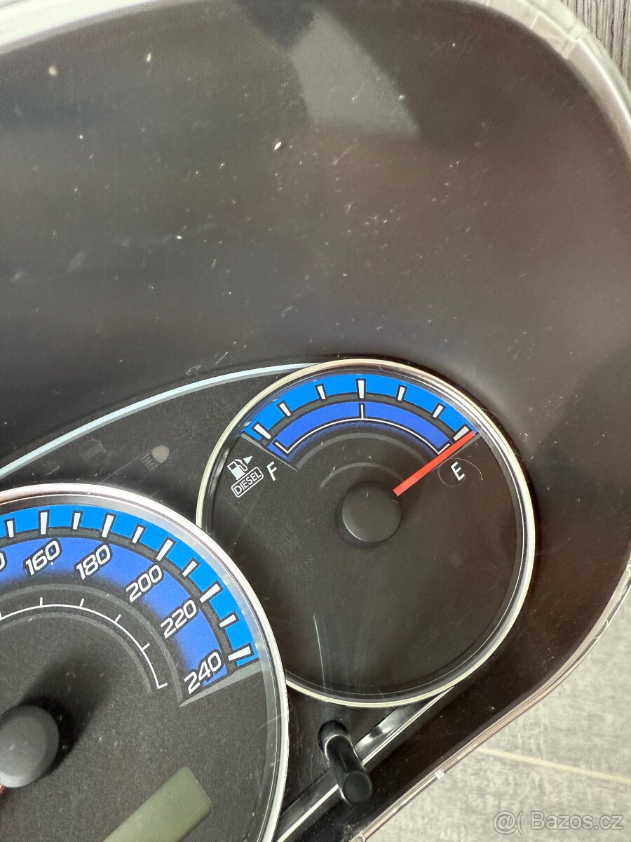 Budíky Subaru Impreza - 3