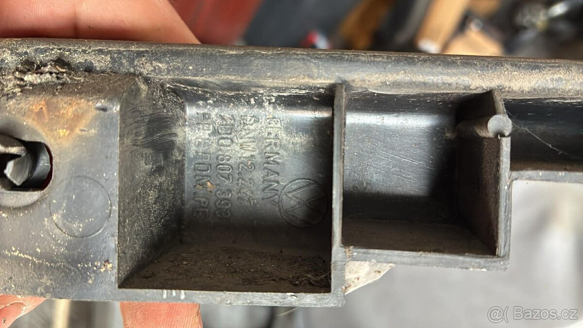 Vw T4 držáky zadního nárazníku - 3