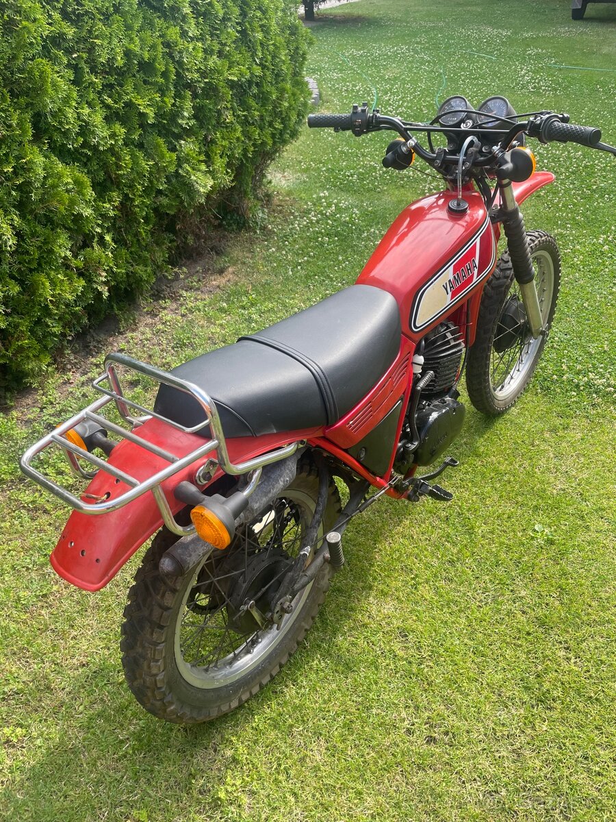 Yamaha DT 400 s TP - 3