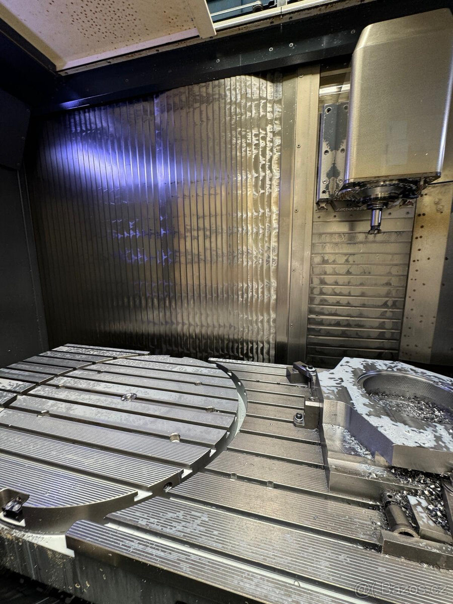 Obráběcí centrum vertikální DMG DMF 260/ 11 - 3