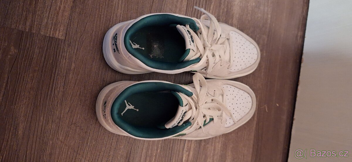 Nike Jordan v.39 - 3