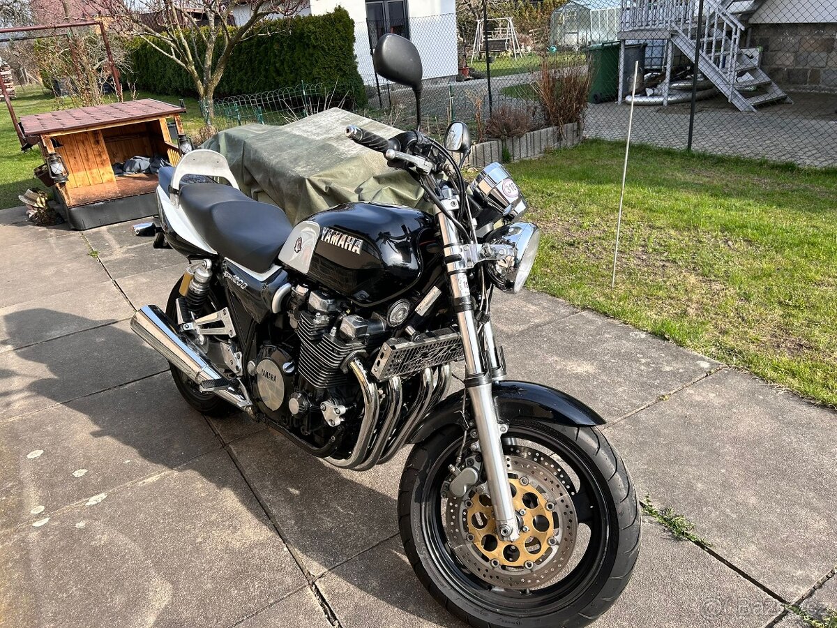 Yamaha xjr 1200 - 3