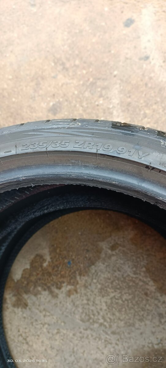 Prodám 4x letní 235/35R19 - 3