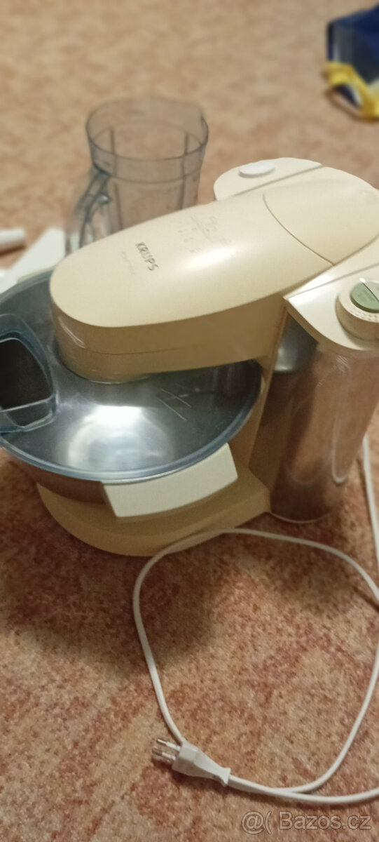 kuchyňský robot KRUPS s příslušenstvím - 3
