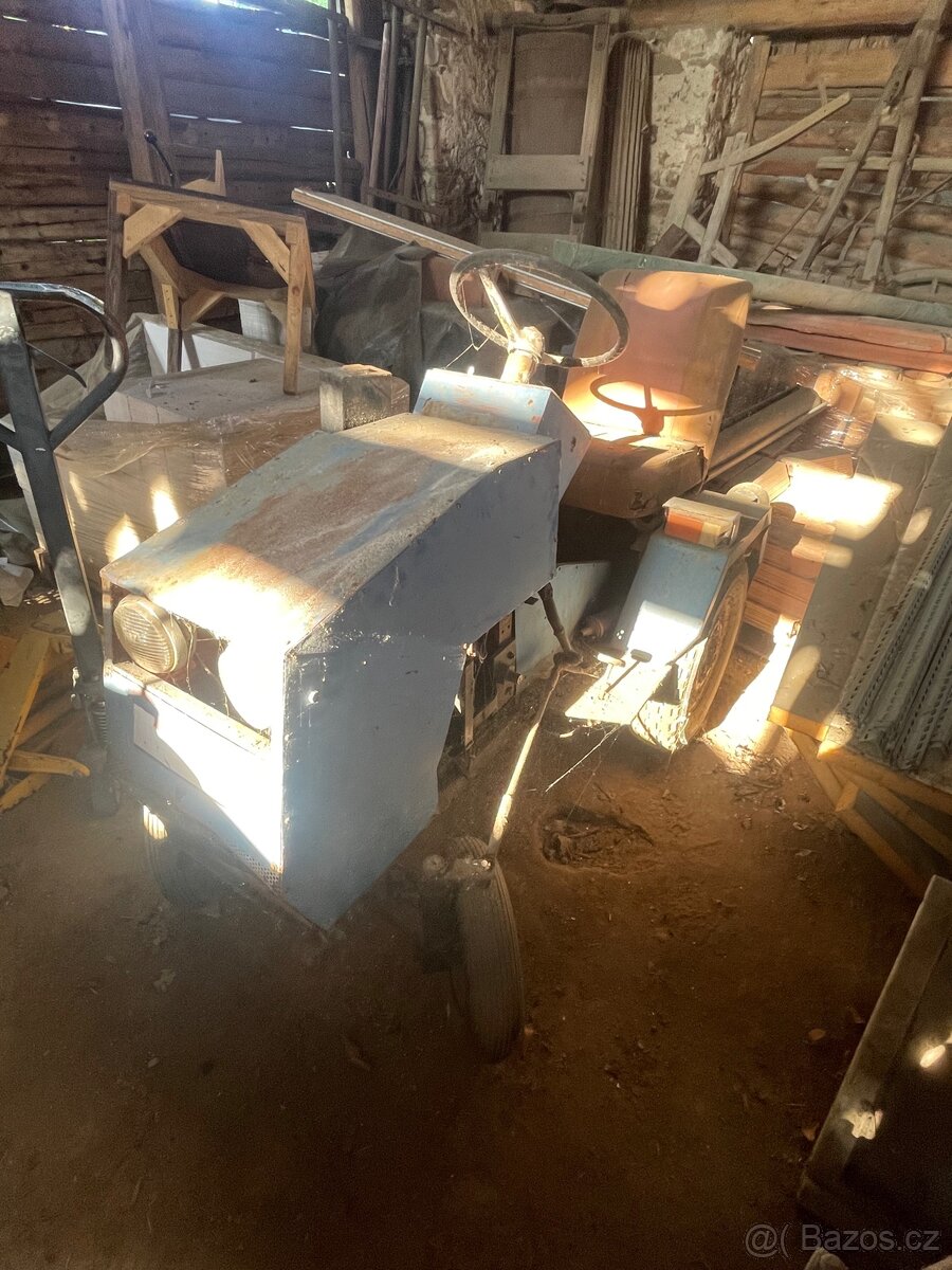 Malotraktor Jawa 250 - 3