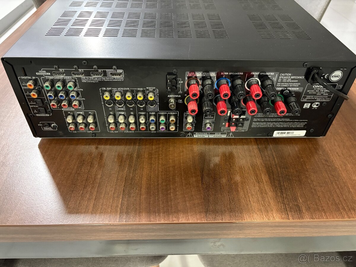 Onkyo receiver - 3