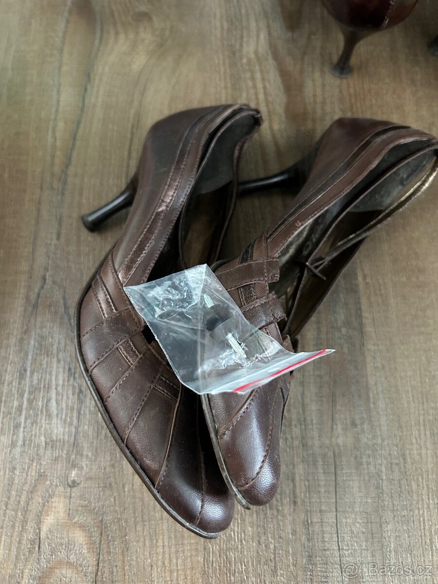 Prodam damske hnede kozene boty, 39 - 3