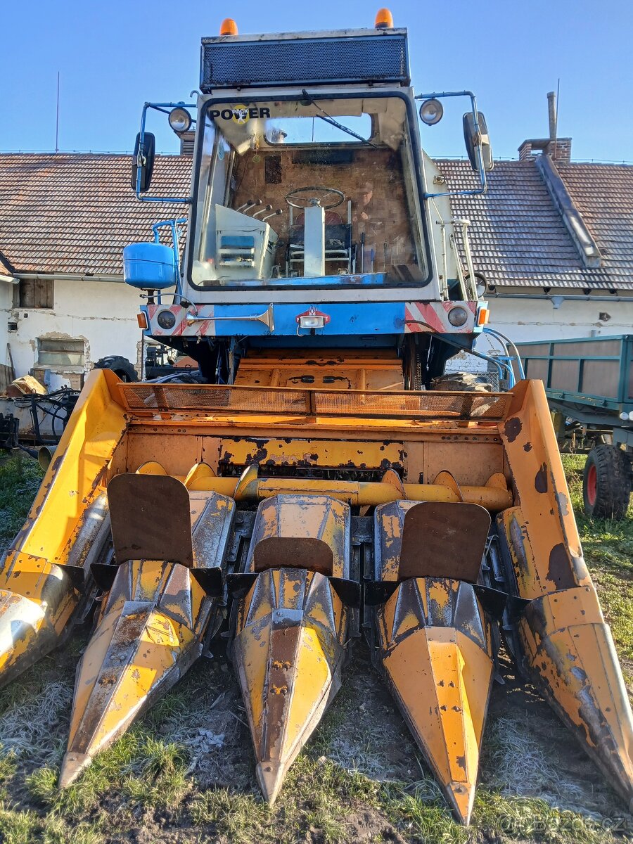 E 512, kukuřičná výbava - 3