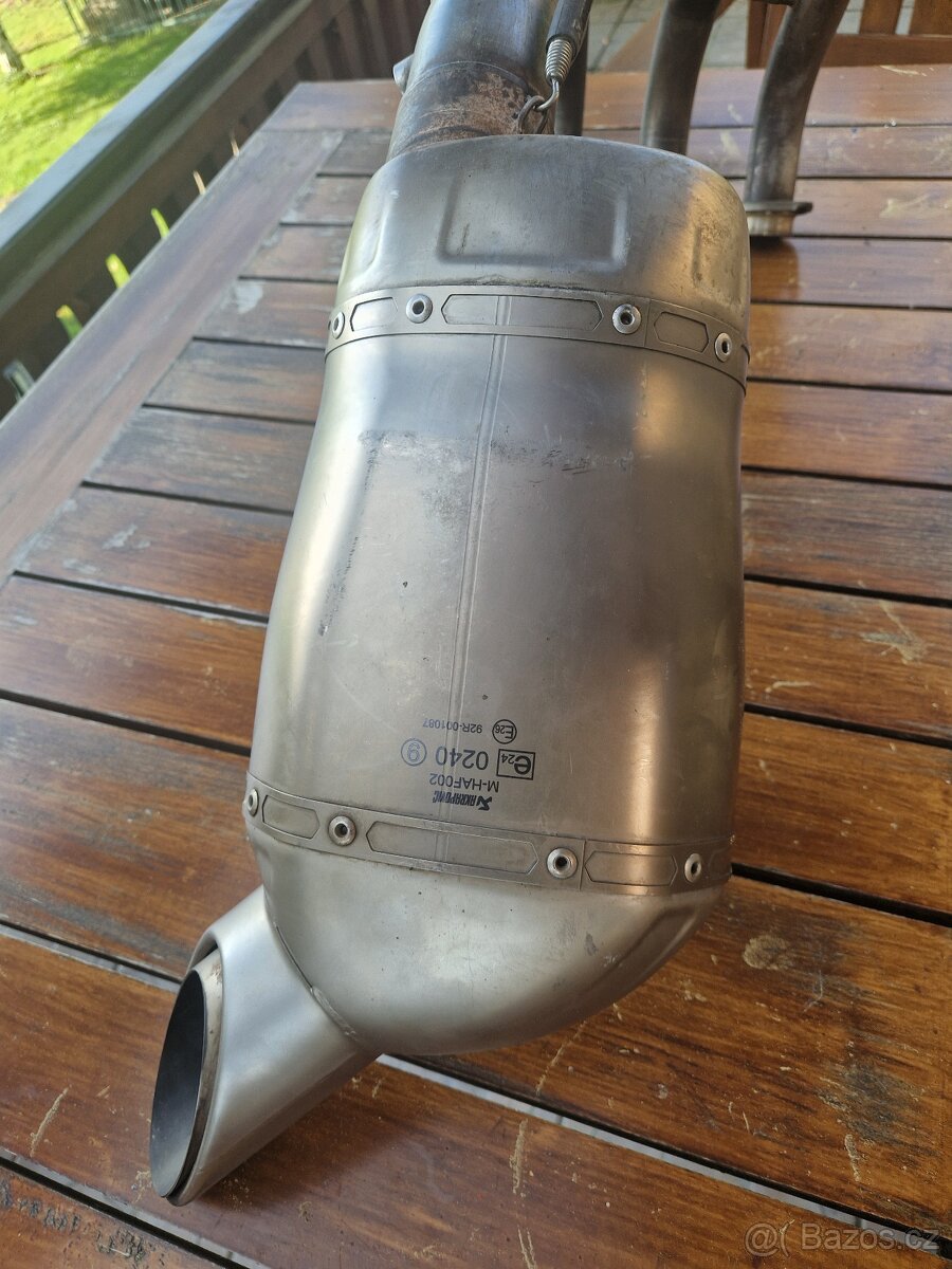 Yamaha MT 09 Akrapovič - 3