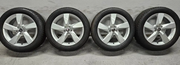 17" ŠKODA 5x100 ET39 6.5J Vredestein 205/55 R17 - 3