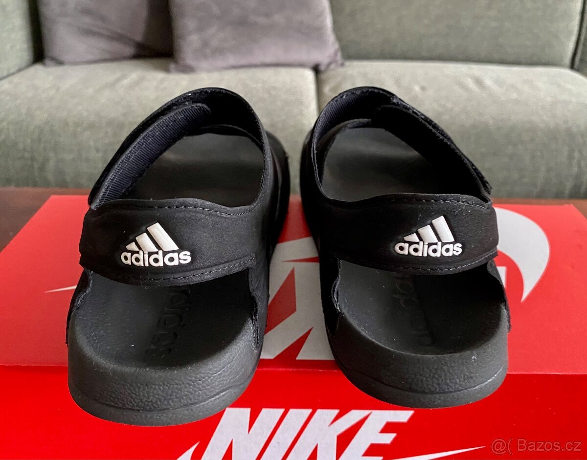 Adidas sandály - 3