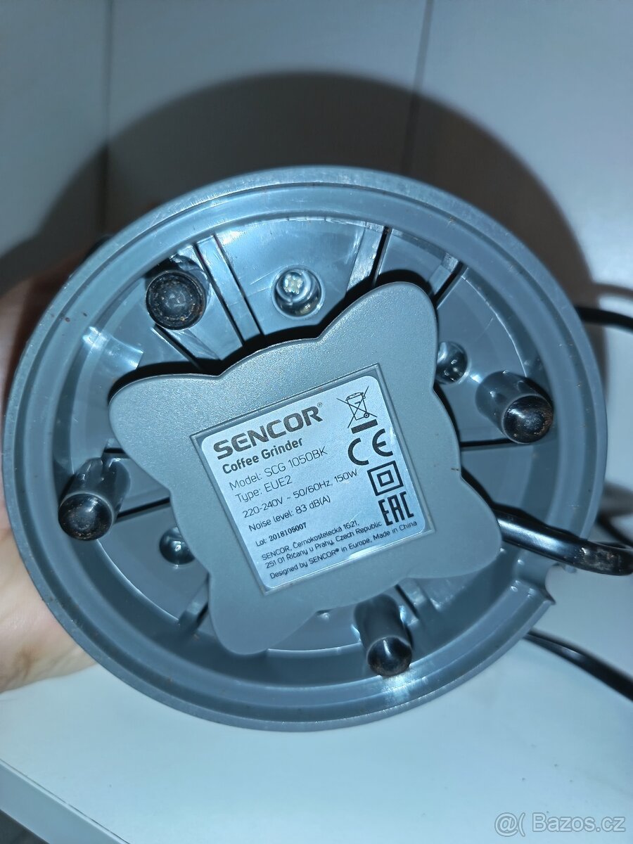 Mlýnek na kávu Sencor SCG 1050 - 3