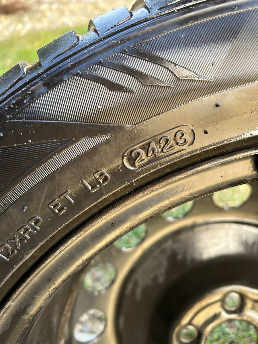 Plechová kola s pneu 205/55 r16 - 3