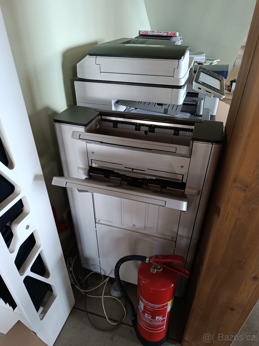 Ricoh MP C4503SP - 3