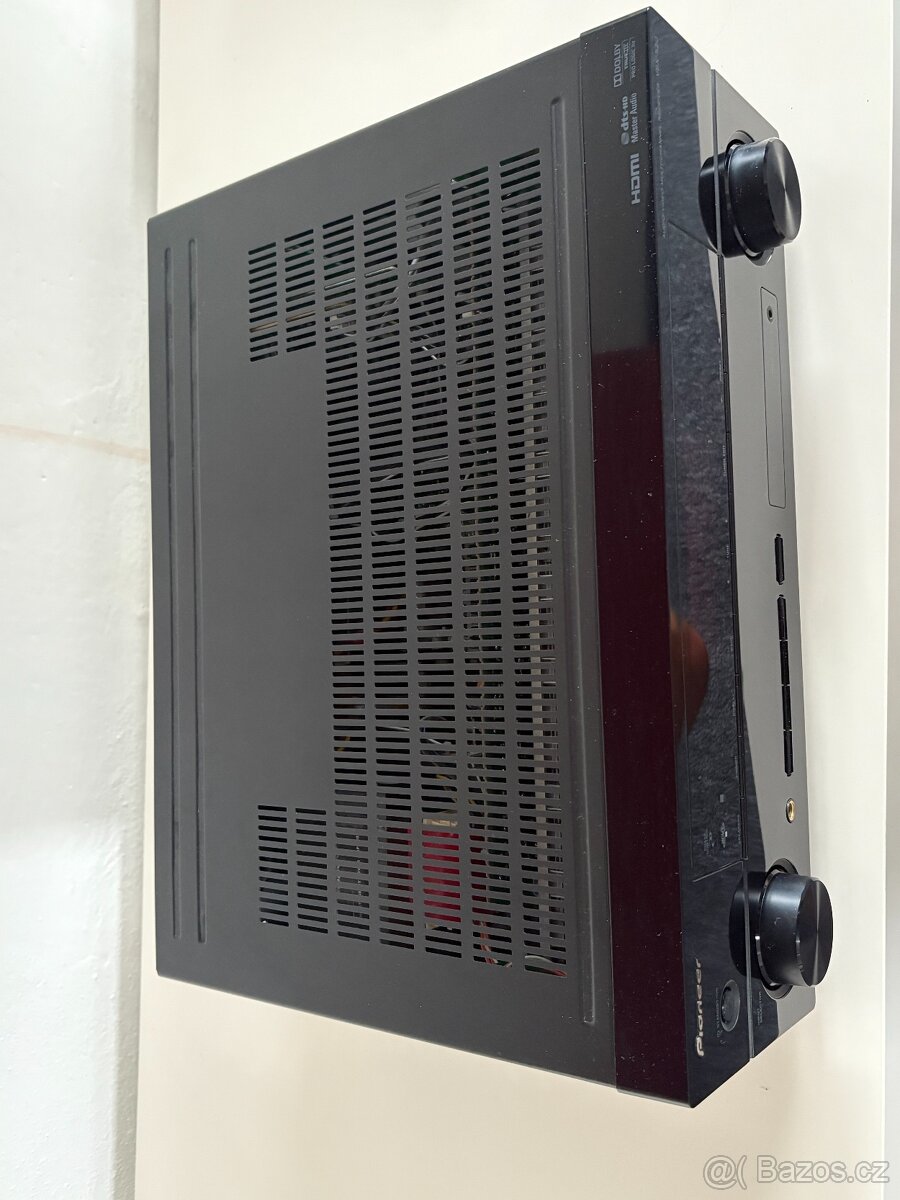 Pioneer VSX-520-K 5.1 reciever - 3