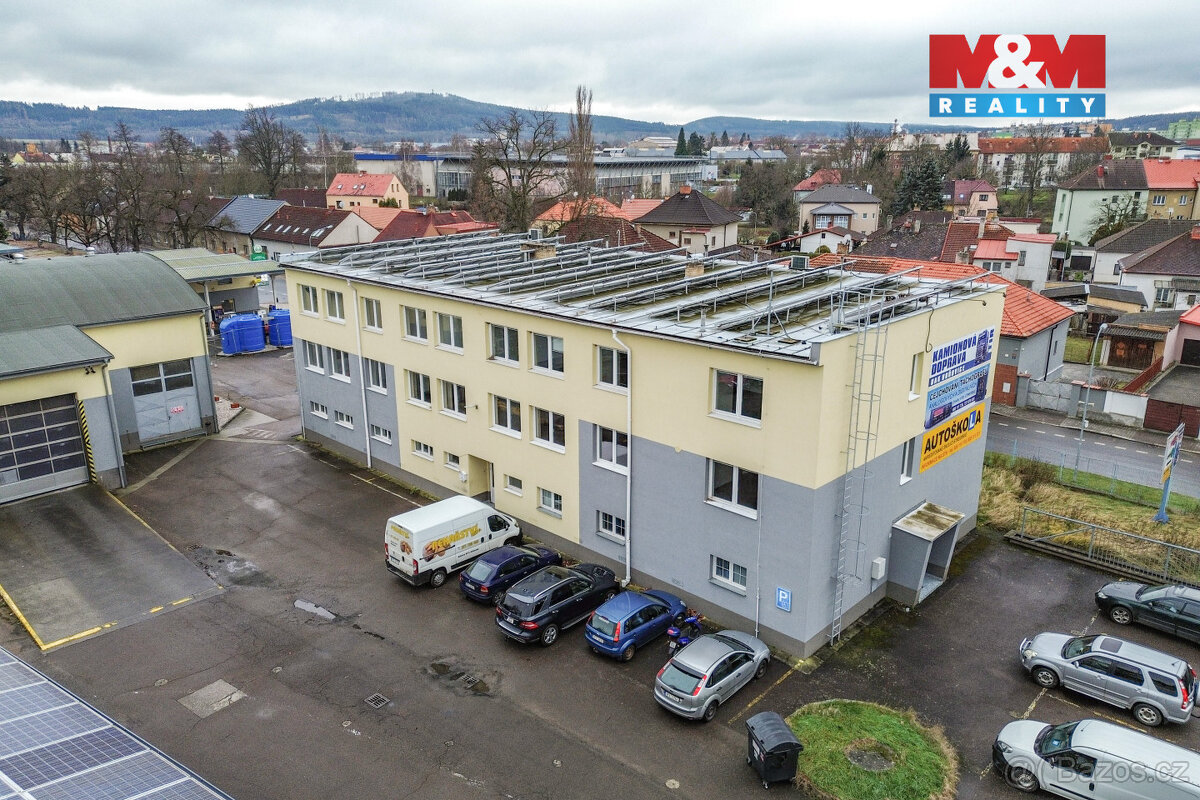 Pronájem kancelářského prostoru, 1096 m², Rokycany - 3