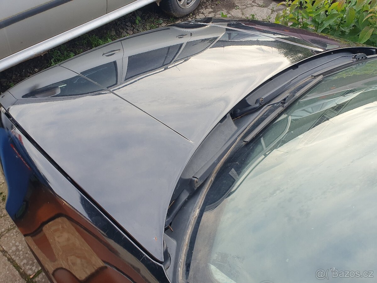 KAPOTA VOLKSWAGEN GOLF IV ČERNÁ LC9Z - 3