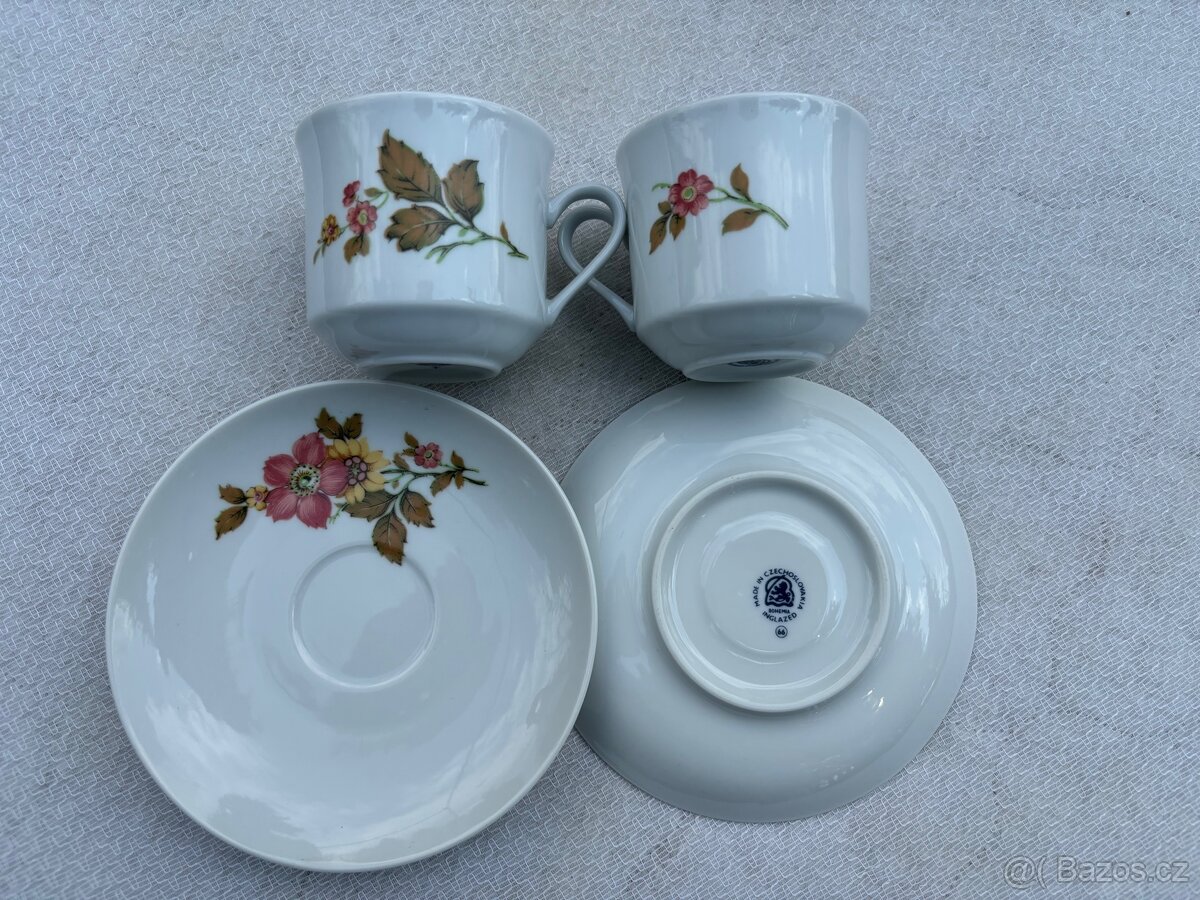 Různé sety hrnečků s talířky - 3
